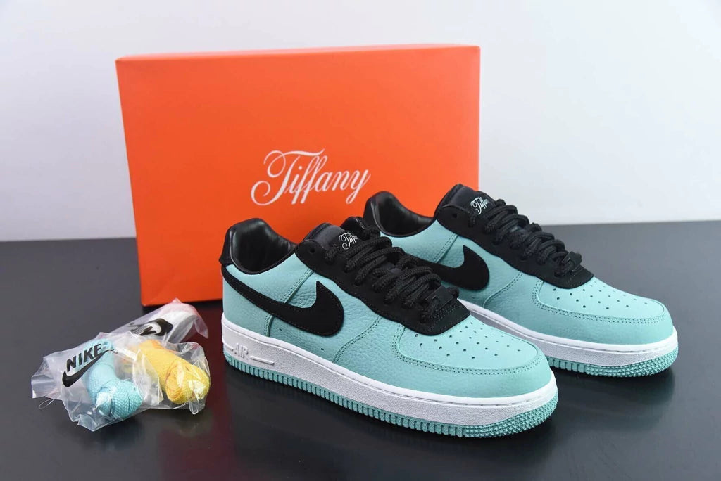 Air Force 1 x TIFFANY&co