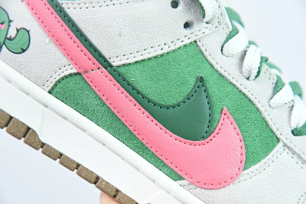 NK SB Dunk Low x "Green Cactus"