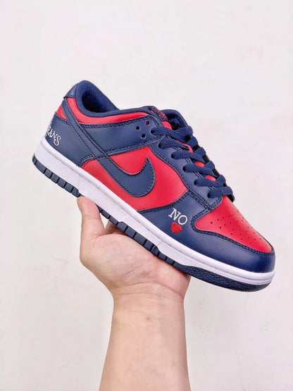 Supreme x NK SB Dunk Low