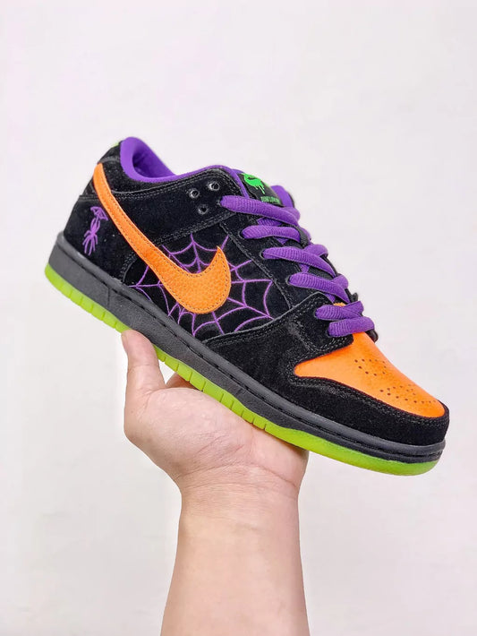 Nike SB Dunk Low “Night of Mischief”