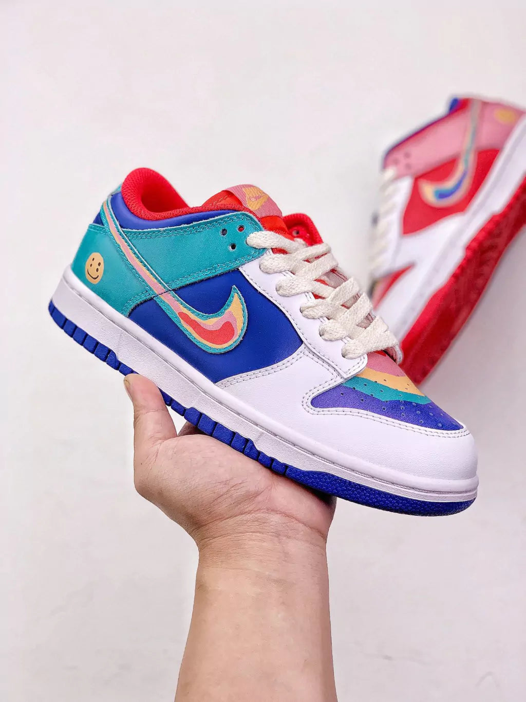 Nike Dunk Low Rainbow