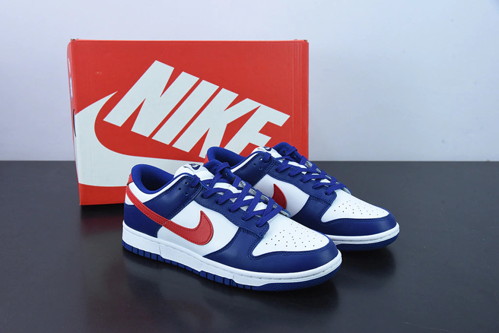 Nk Dunk Low x 'White and university Red”