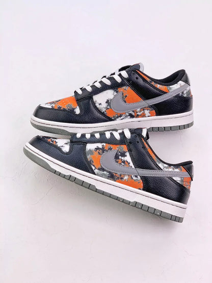 Nike Dunk Low "Graffiti"