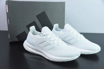 AD Ultra Boost Light