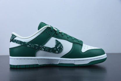 Nk Dunk Low “Green Paisley”