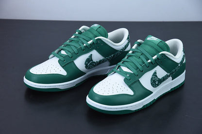 Nk Dunk Low “Green Paisley”