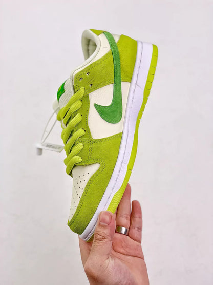 Nike SB Dunk Low "Green Apple"