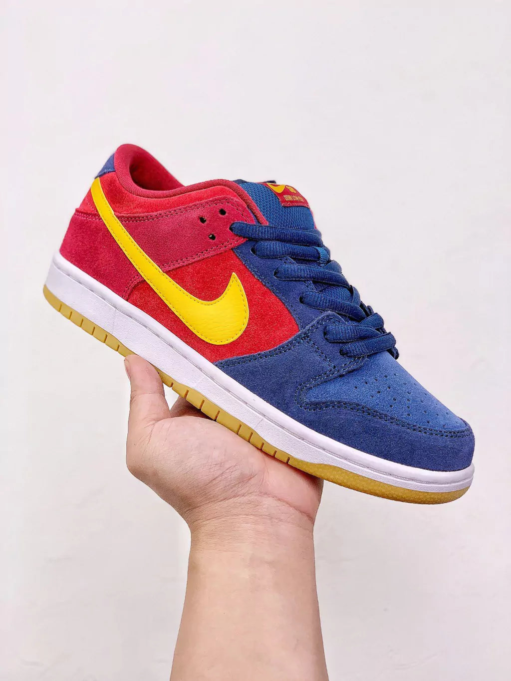 Nike SB Dunk Low “Barcelona”