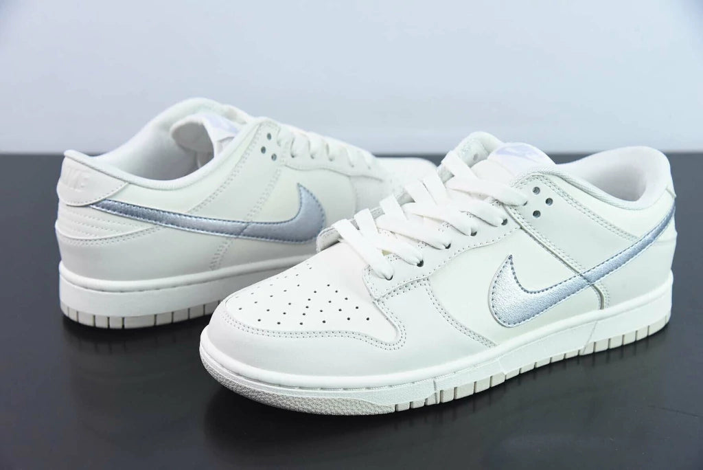 NK Dunk Low Retro