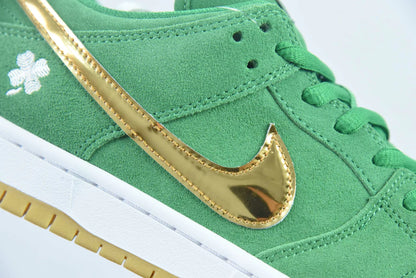 NK SB Dunk Low "St. Patrick’s Day"