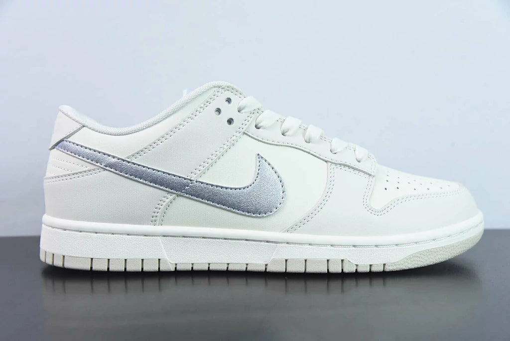 NK Dunk Low Retro