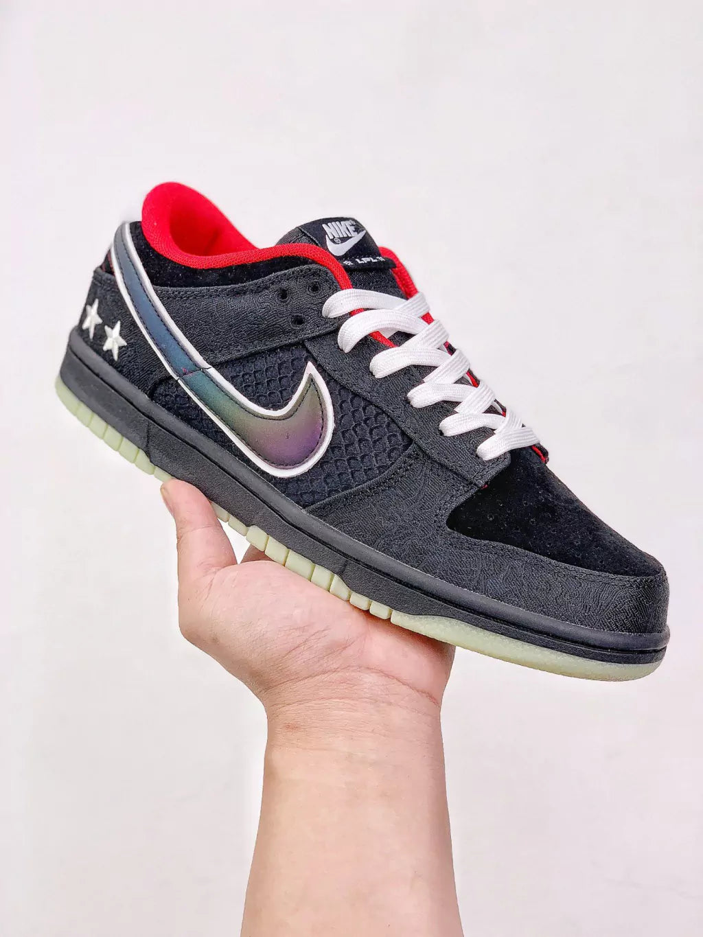 Nk SB Dunk Low "League Of Legends Pro League"