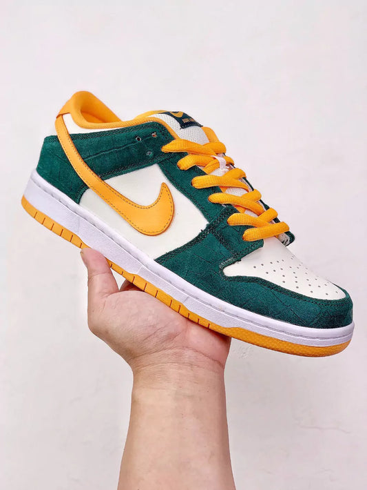 Nike Dunk SB Low Buck