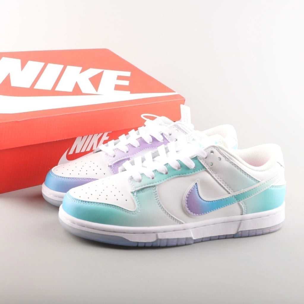 Nk Dunk Low "Violet and Hyper Pink"